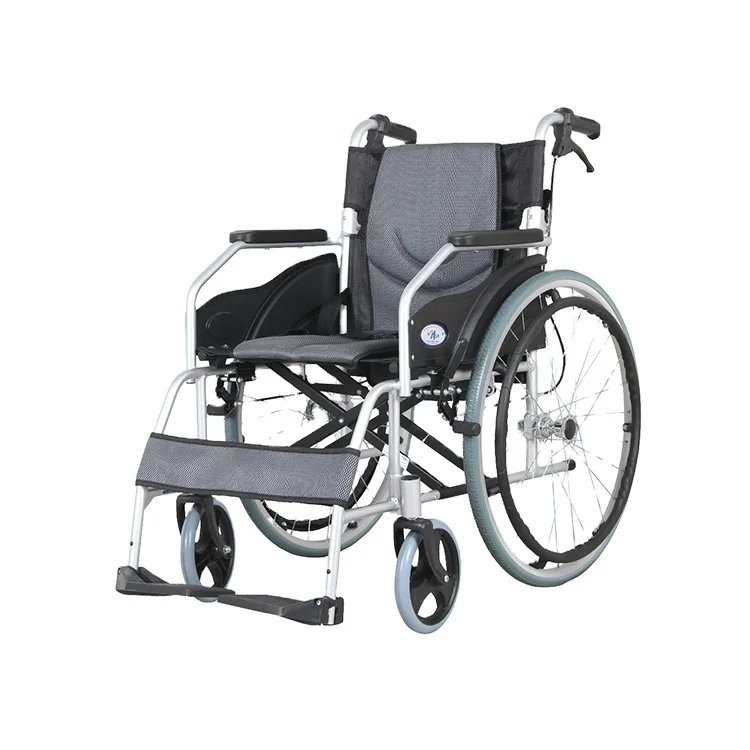 كرسي المنيوم خفيف الوزن -كفر كبير -مقاس 18إنش -جلسة اسفنجية -قابلية طي الظهر